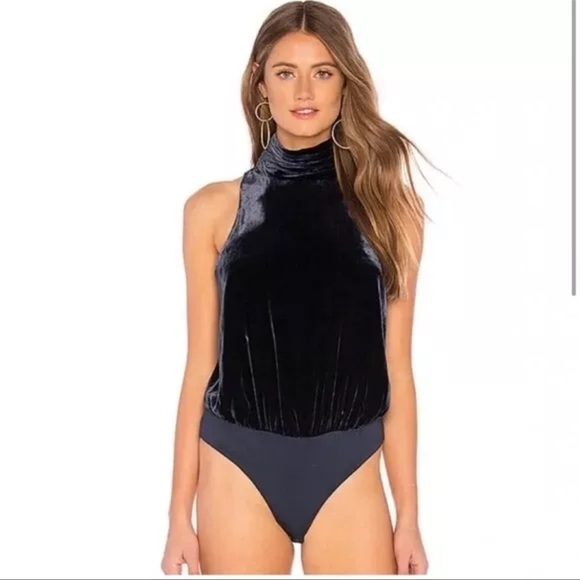 Joie Ryona Sleeveless Velvet Turtleneck Bodysuit, Black - SZ Small NWT! - Picture 2 of 7